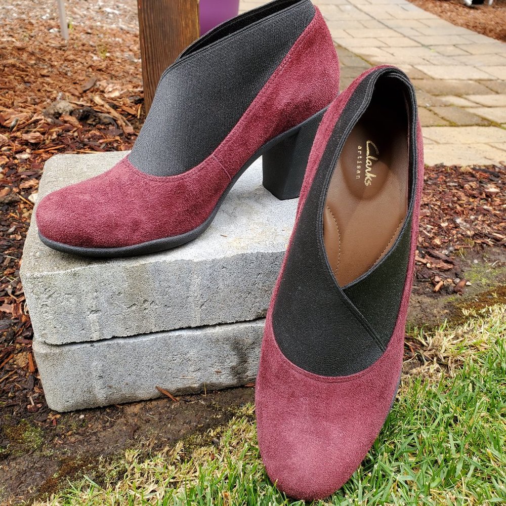 Clarks Kendra Mix Dark Red Bootie 6.5 US